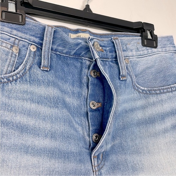 Madewell Relaxed Fit Hi Rise Denim Shorts. Destroyed Hem. Buttonfly. Size 30. - Picture 5 of 12